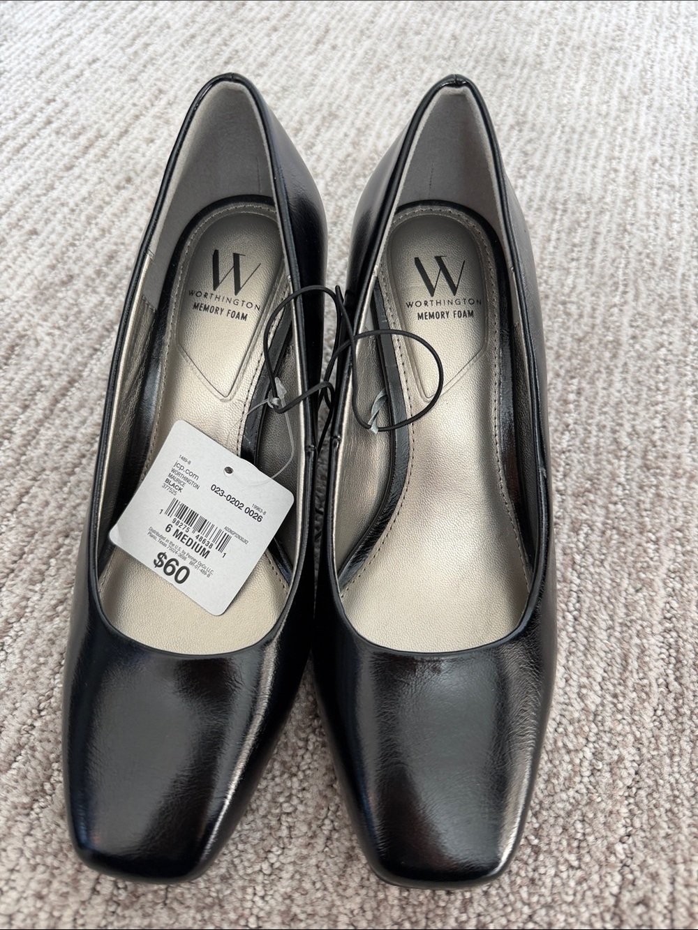Worthington Black Square-Toe Memory Foam Pumps - Size 6med